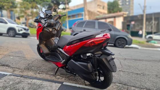 YAMAHA XMAX ABS 